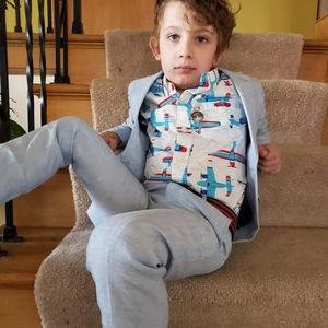 Isaac Mizrahi light blue linen suit (Size 5)